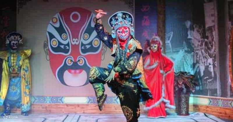 Sichuan Opera Face Changing Sichuan Opera Face Changing