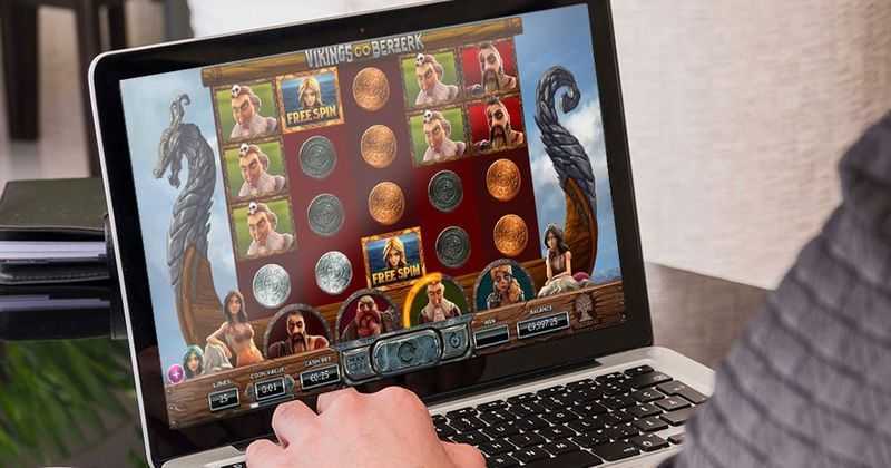 25-Line Coliseum Poker 25-Line Coliseum Poker